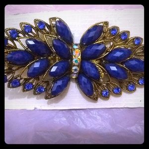 Beautiful large new beaded hair clip
